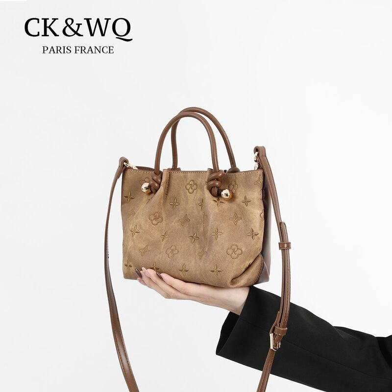 Ck&Wq/2025 Autumn and Winter New Fashion Versatile Commuter Handbag Exquisite High-End Bucket Crossbody Bag Ck&Wq/2025 Autumn and Winter New Fashion Versatile Commuter Handbag Exquisite High-End Bucket Crossbody Bag