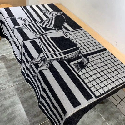Cashmere cloak, duvet, double-sided sofa