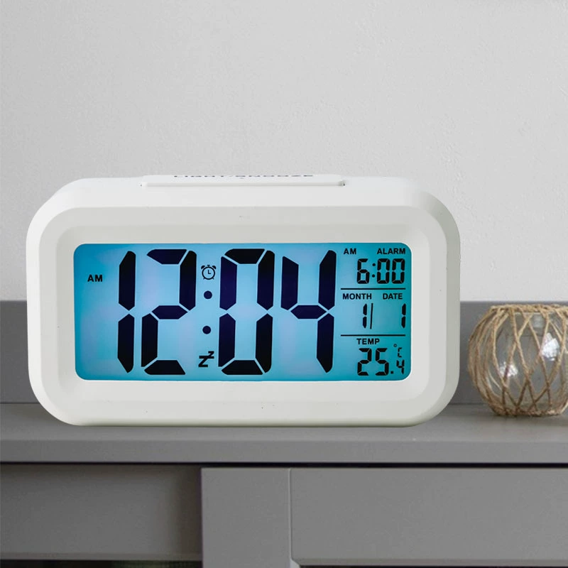 Умные часы с отображением температуры и даты, бесшумные, с функцией повтора будильника, голосовым управлением и датчиком освещенности, специально для студентов.