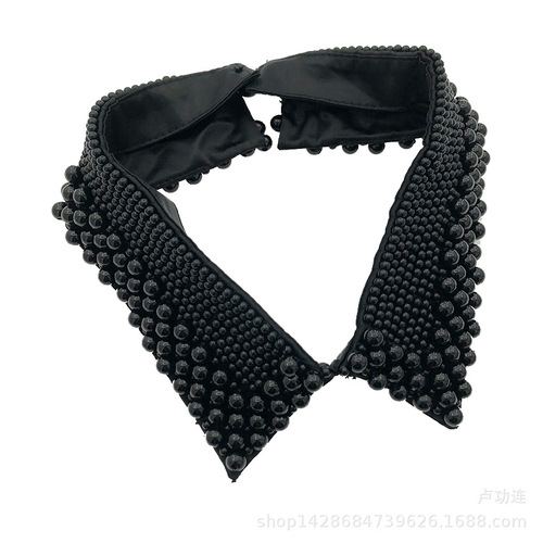 The high-end handmade pearl factory direct sales factory has a large number of various fake collars, beautiful neck and fashionable fake collars.