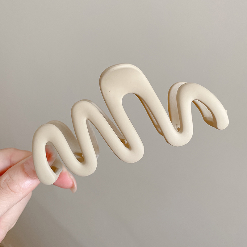 2025 nueva pinza de tiburón, más adecuado para mujeres, horquilla de la parte posterior de la cabeza de verano, pinza de agarre grande, horquilla de tocado