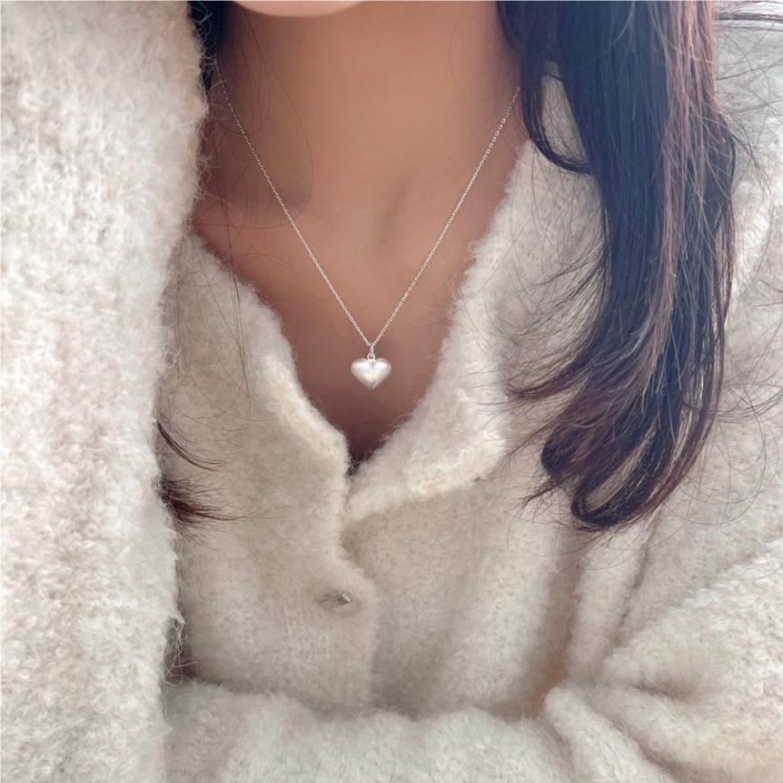 12g Weight Pendant Necklace Classification 1 Pair Quantity Daily Occasion 925 Sterling Silver Material Heart Shape Pattern Women'S Gender Simple Style Style 925 Sterling Silver Heart Shape Pendant Necklace 无