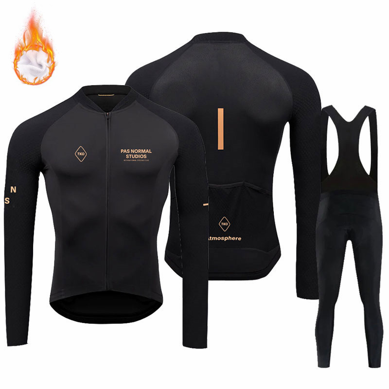 suit 1