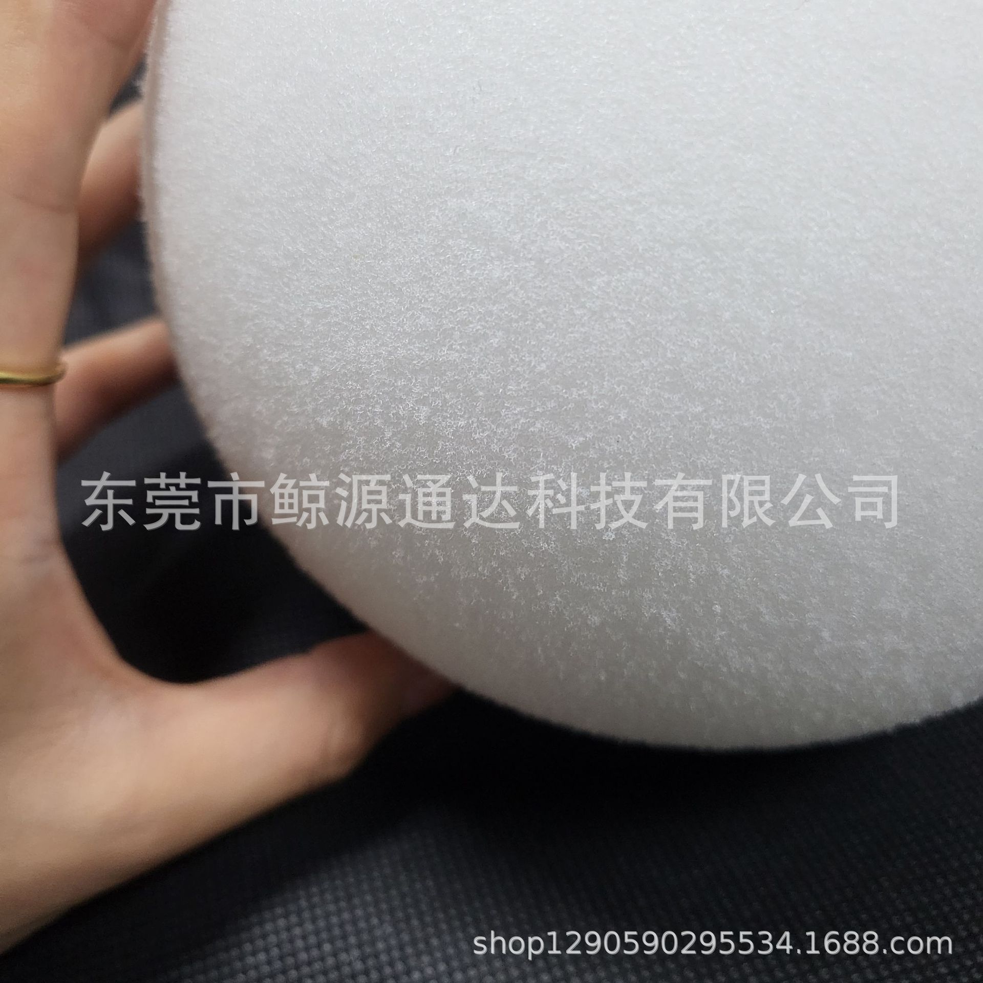 超大海绵球研磨吸水海绵水球水仗玩具球打磨吸水海绵水球过滤吸尘