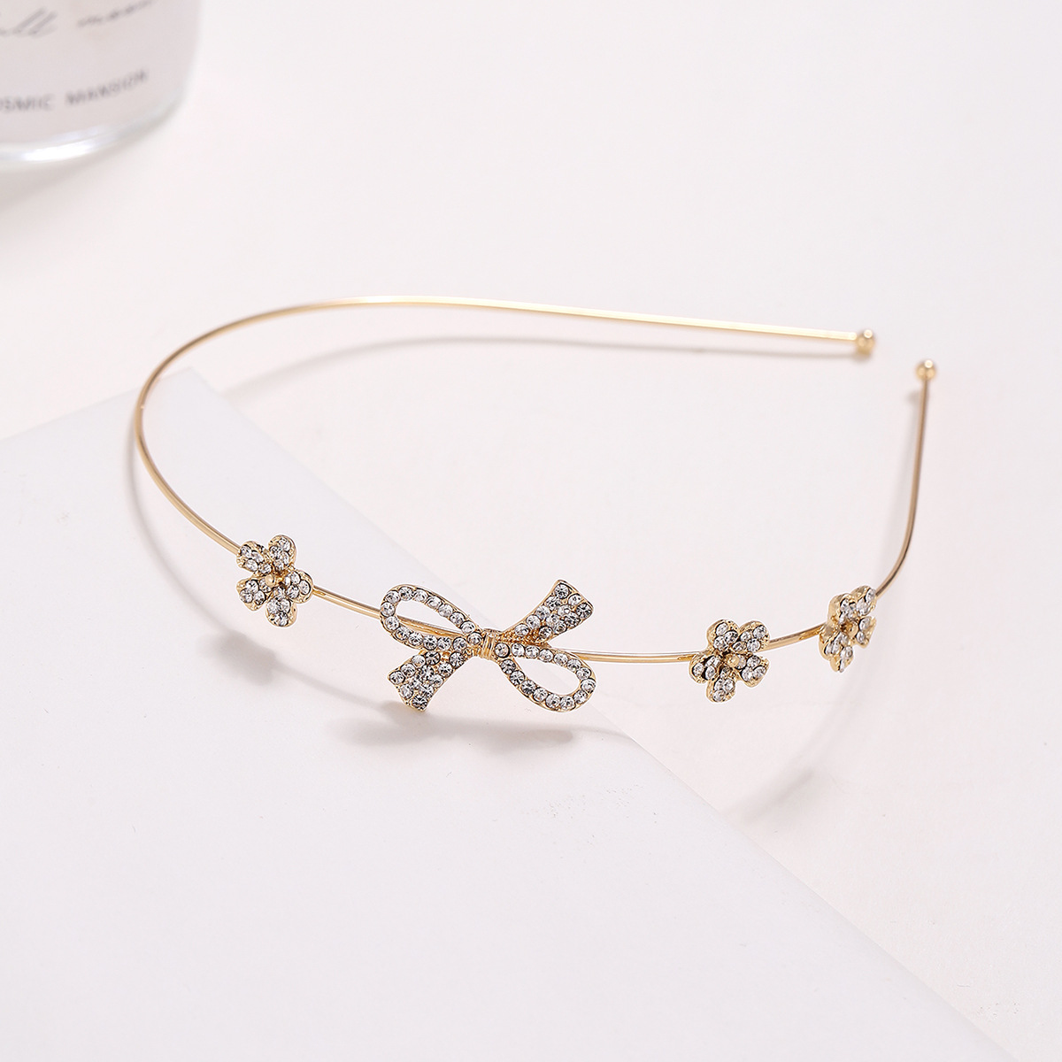 Sweet Flower Bow Knot Metal Plating Artificial Pearls Rhinestones Hair Band display picture 1