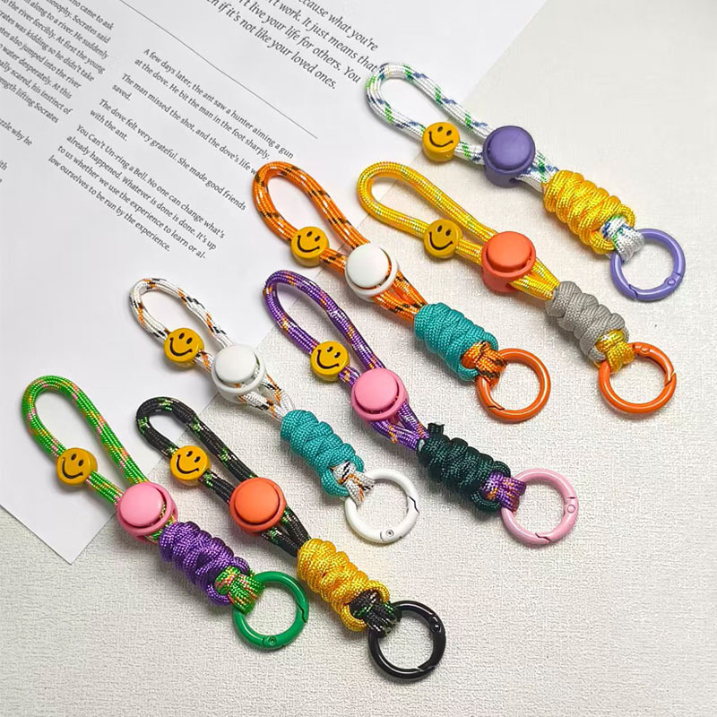 New Color-Blocked Short Keychain, Anti-Lost Adjustable Phone Lanyard, Phone Chain, Handmade Woven Wrist Strap, Camera Ring