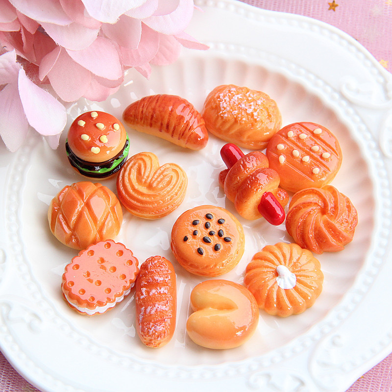 1 Piece Resin Bread Food Jewelry Accessories display picture 1