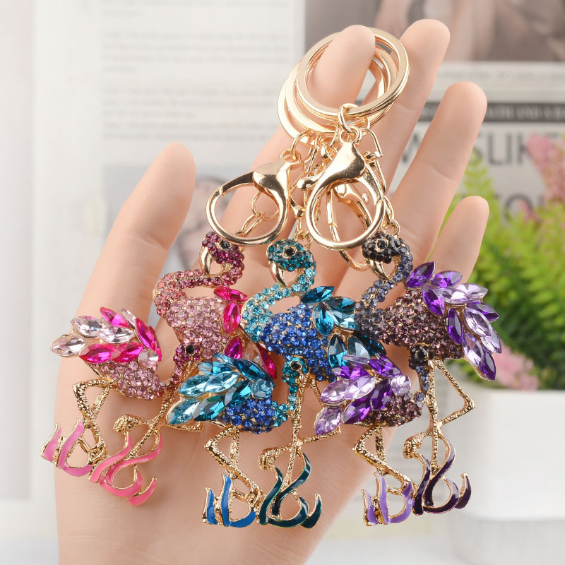 Diamond-Encrusted Flamingo Keychain for Women, Creative Car Keychain, Metal Fashion Accessories, Factory Wholesale Diamond-Encrusted Flamingo Keychain for Women, Creative Car Keychain, Metal Fashion Accessories, Factory Wholesale