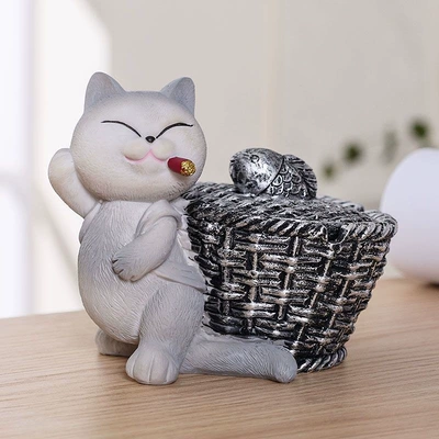 Car ashtray: Ashtray, Unique and Creative - cat-carrier-with-lid-gray