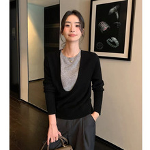 初吾STUDIO 设计感假两件大U领1OO羊毛显瘦针织衫女春秋宽松毛衣