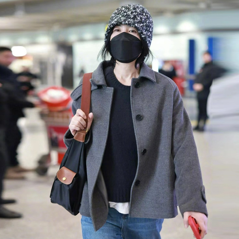 in stock FACADE PATTERN Faye Wong Same Coat Women's 2024 Short Woolen Coat for Autumn and Winter