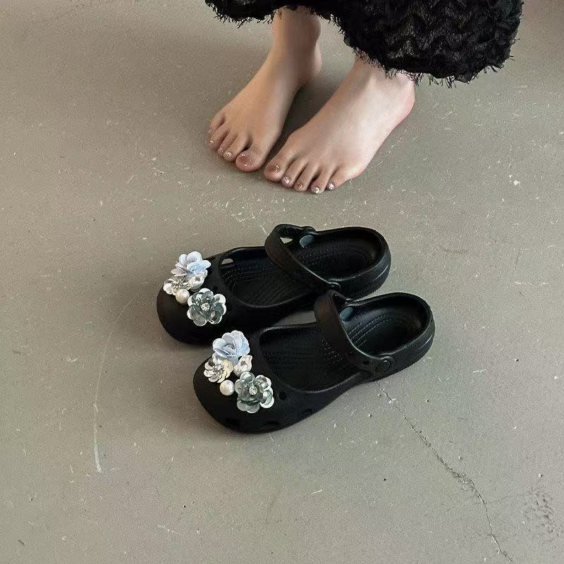 花朵芭蕾洞洞鞋女2026可爱风厚底软底防滑一脚蹬凉拖沙滩包头拖鞋