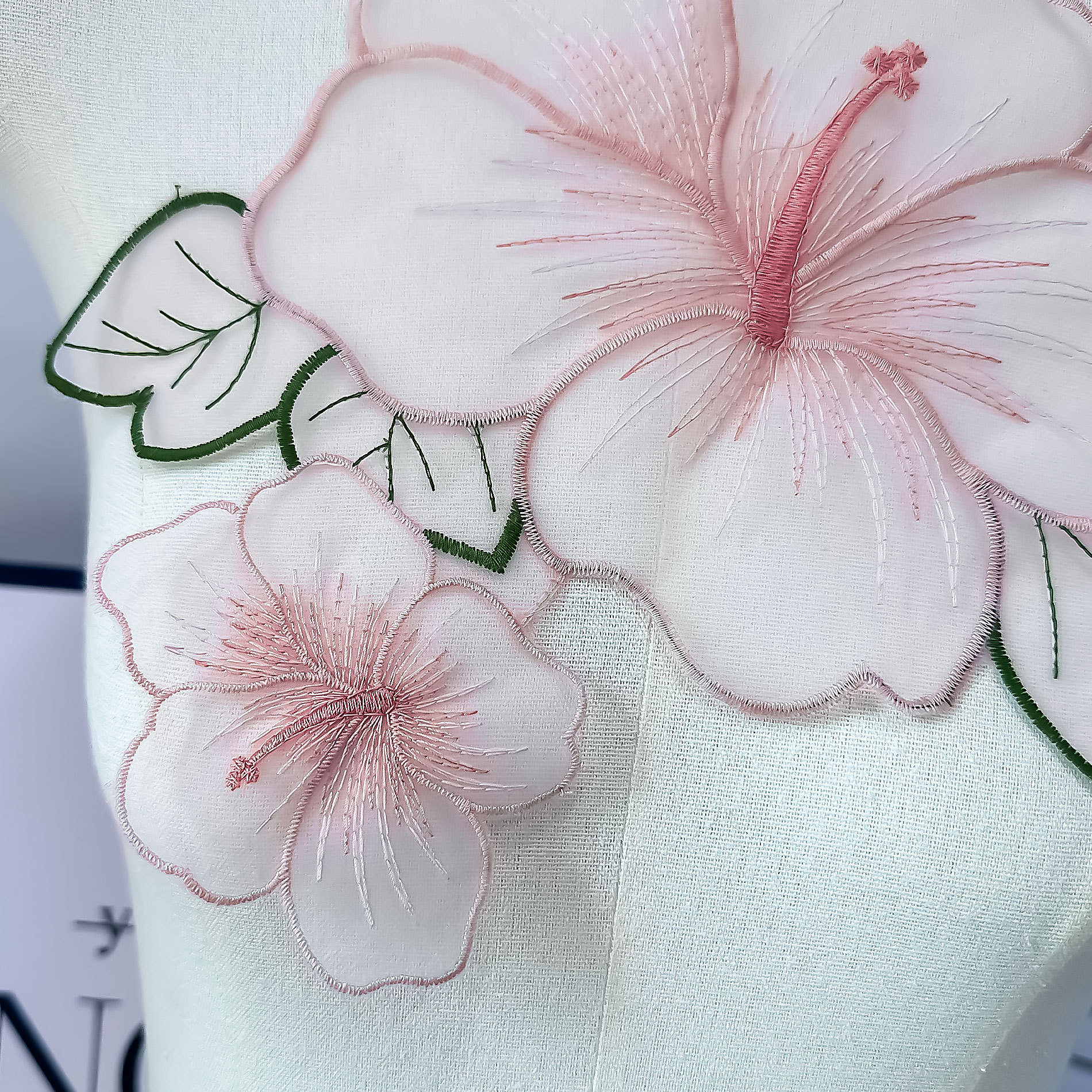 Ventas calientes de ergena bordada hoja de loto chinesa cheongsam prendas de vestir DIY accesorios de decoración fábrica directa stock image 4