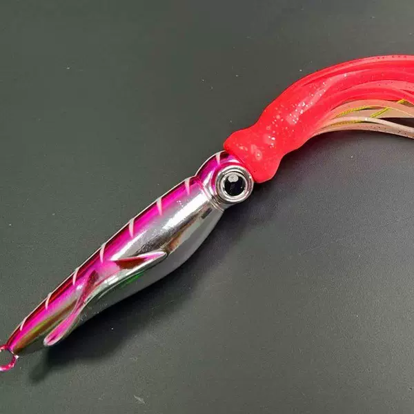 深海夜光引竹炎月胡须佬鳕鱼黑黄鱼船钓电镀假饵铁板慢摇仿生鱿鱼