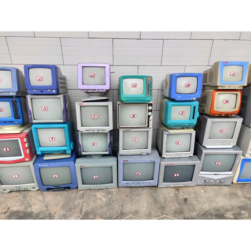 Pequeños adornos de televisión de 5 - 7 pulgadas