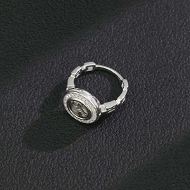 项链;戒指;手链