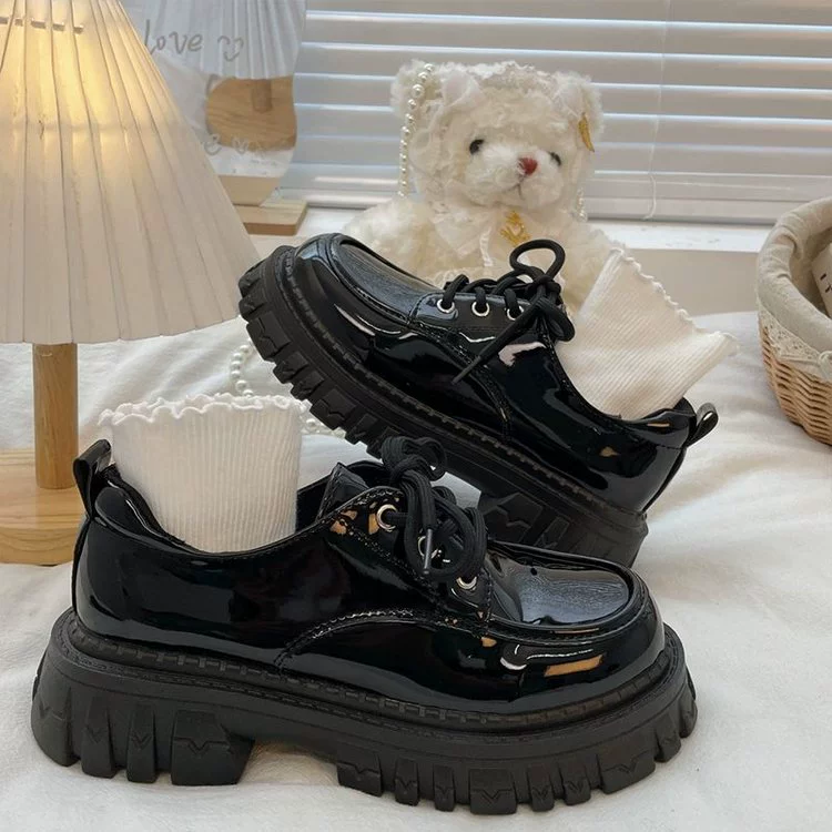 Профессиональные туфли 2024: новые кожаные туфли на платформе для женщин, модный ретро-стиль, увеличивающие рост лоферы в британском стиле