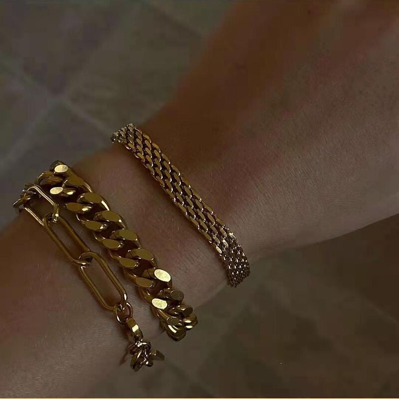 Retro-Style Mesh Titanium Steel Gold-Plated Wide Bracelet for Women, Designed by Ins Designers, Personalized and Fashionable Hand Accessory Retro-Style Mesh Titanium Steel Gold-Plated Wide Bracelet for Women, Designed by Ins Designers, Personalized and Fashionable Hand Accessory
