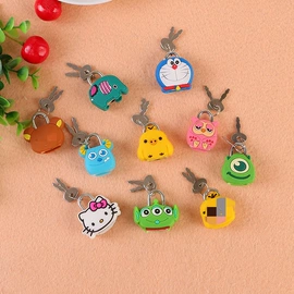 零钱包;钥匙扣;绕线器