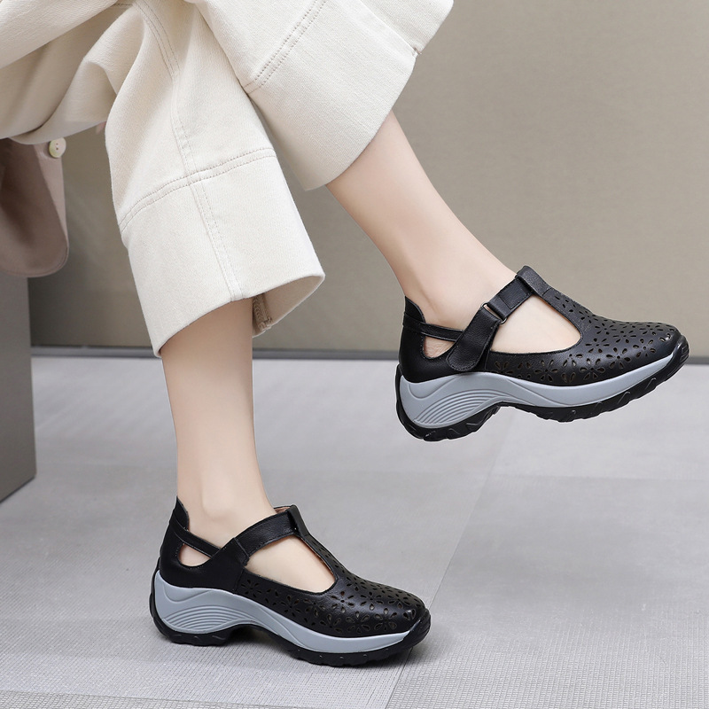 Genuine Leather High-Heeled Sandals for Women's Summer Outer Wear 2025 New Thick-Soled Roman Women's Flats-Soled Clogs for Mothers