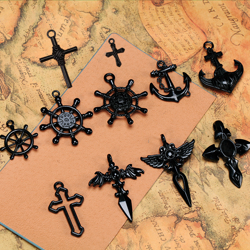 Sea anchor rudder punk electrophoresis black pendant alloy accessories material wholesale DIY pendant jewelry cross Black