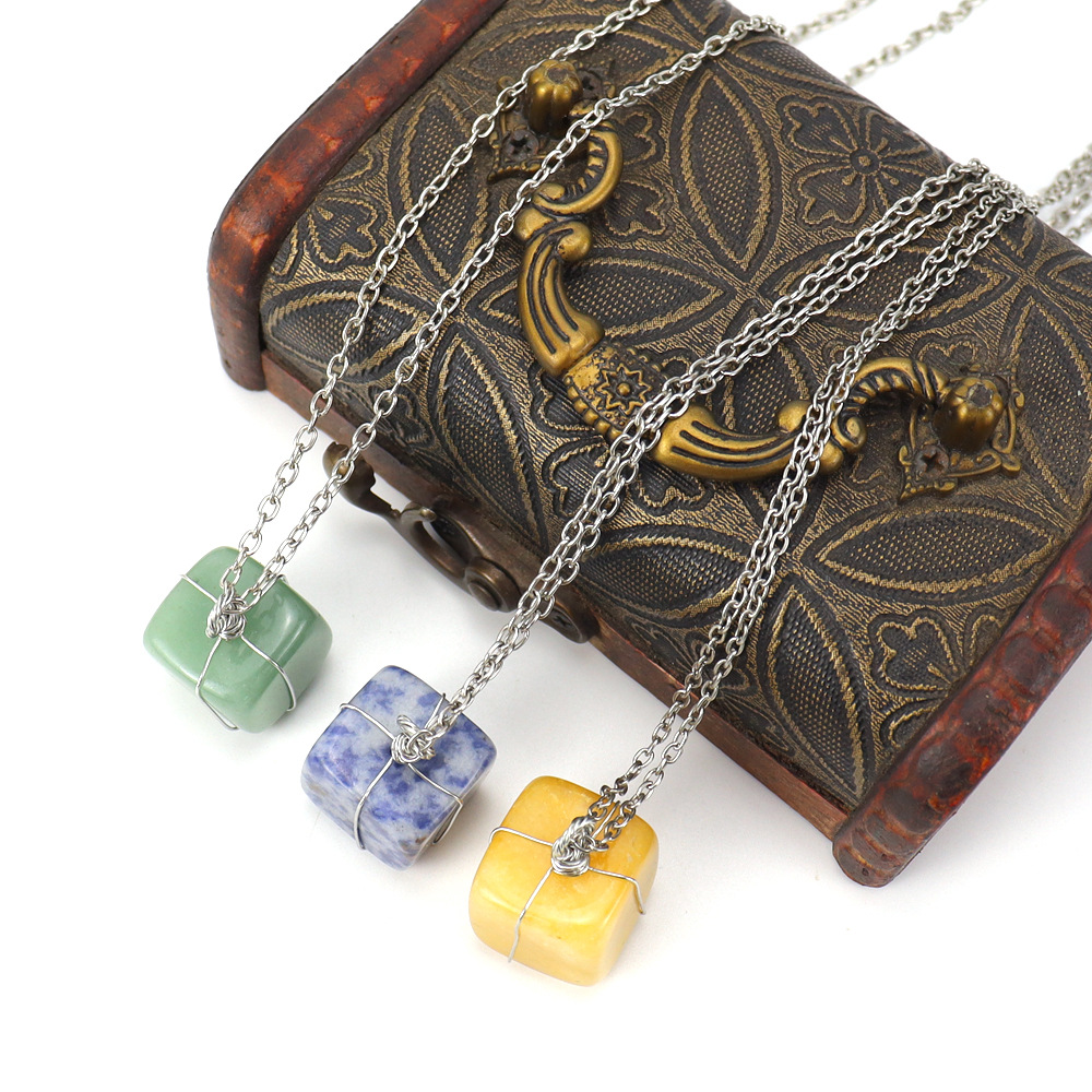 Handmade Design Fashion Square Alloy Natural Stone Handmade Pendant Necklace 1 Piece