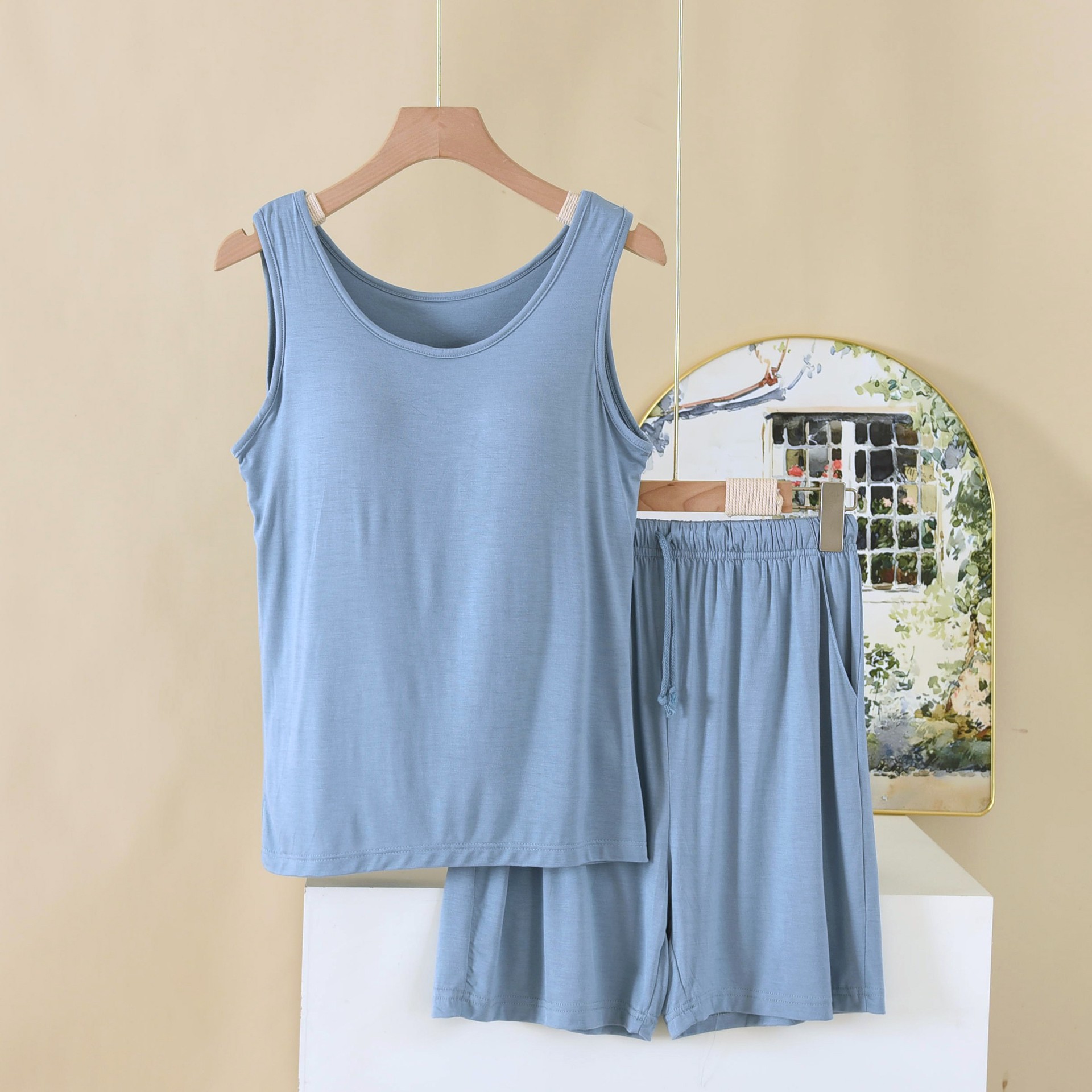 Factory Direct Sales Women's Summer Thin Modal Home Pajamas Loose Large Size No Need to Wear Bra with Built-In Breast Pad for Home Use