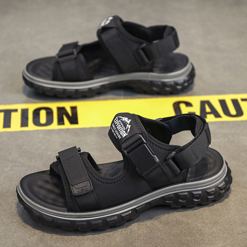 Sandalias para hombres verano 2024 al aire libre zapatos deportivos de playa casuales para niños con sandalias de suela suave