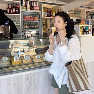 �F؛ 2024�ļ��¿��n���|���Tm*ia�λۆ�ͬ�ɫ�@�ݗl�y���r��