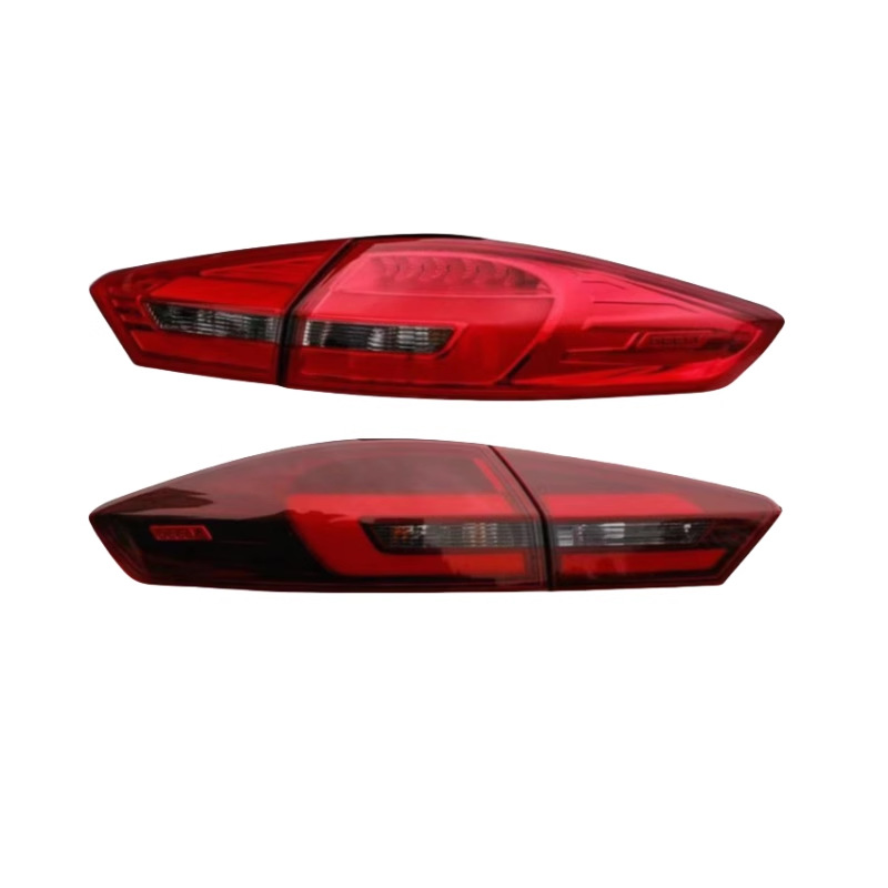 Suitable for Geely Boyue rear tail lamp assembly 16-21 Boyue tail lamp cover left and right reversing brake lamp housing