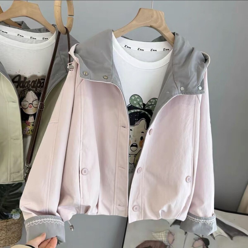 New Korean-style hooded color-block short jacket, spring loose-fit top, suitable for petite and tall women, casual jacket New Korean-style hooded color-block short jacket, spring loose-fit top, suitable for petite and tall women, casual jacket