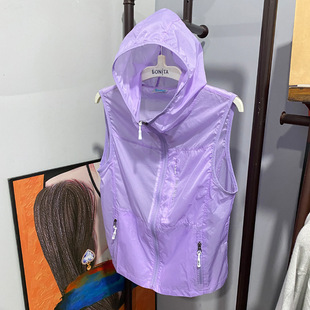 Thin Skin Vest for Women Spring and Summer Outdoor Leisure Sports Hooded Vest Vest Vest Middle-Aged and Elderly Jacket
