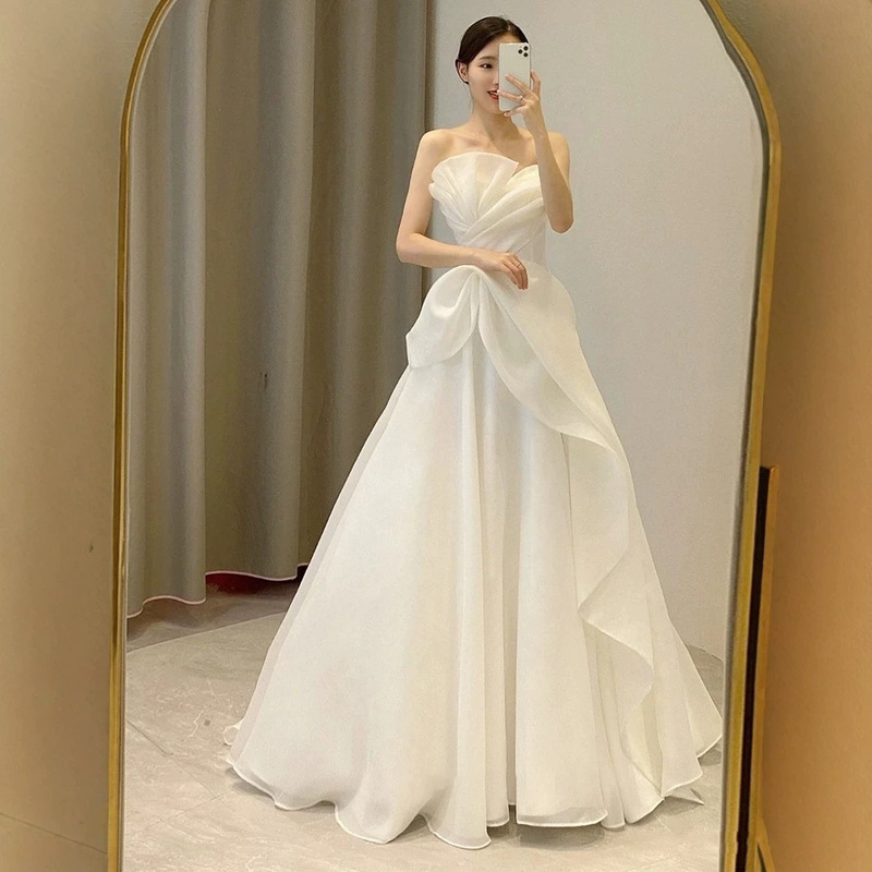 French-Style Strapless New Light Wedding Dress for Brides, Luxurious Travel Photography Simple White Gown, Outdoor Dress, Forest-Style Dress 117 French-Style Strapless New Light Wedding Dress for Brides, Luxurious Travel Photography Simple White Gown, Outdoor Dress, Forest-Style Dress 117