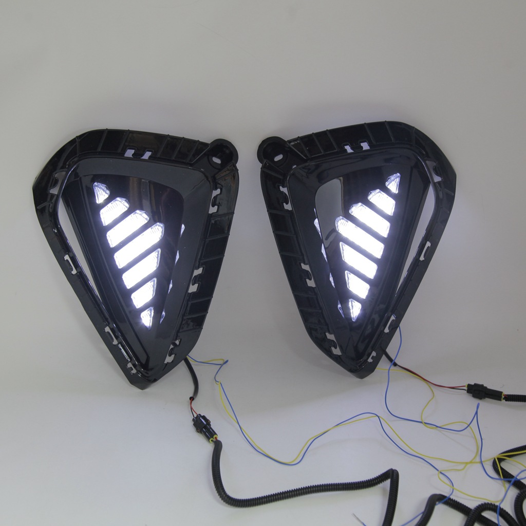 Aplicable a 23 - 24 Kia K3 luz diurna luz de niebla delantera LED luz cerato Forte de día