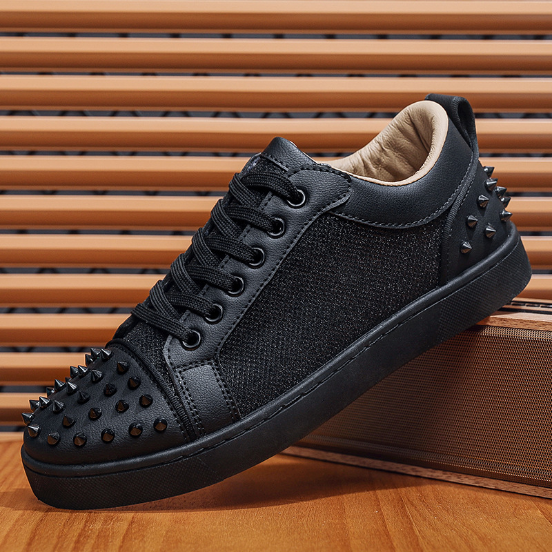 2026 Spring New Style Men's Sneakers with Rivets and Rhinestones, Trendy Men's Sports Shoes, Korean Style Casual Shoes