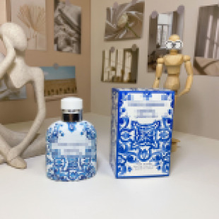 ���b��ˮ100ml�\�{�໨����Ůʿ��IΨ��3̖�ʺ�z�q�ںϴ��l���l