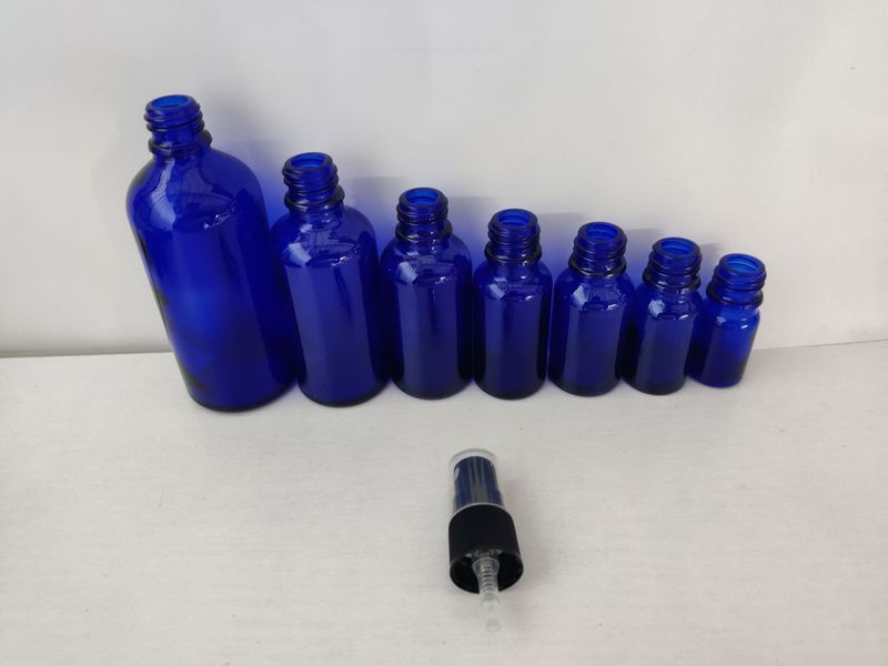 ブルーガラスサンプルスプレーボトル旅行ポータブルシルクスクリーンロゴ香水ボトル保湿香水ボトル卸売|undefined