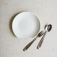 ���s��Ҏ�t�մɵ�������Ʒ��������c�ĵ������¹ǵ����˵�ǰ�˵�