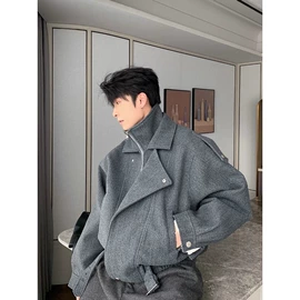 男式休闲裤;男式T恤;男式衬衫