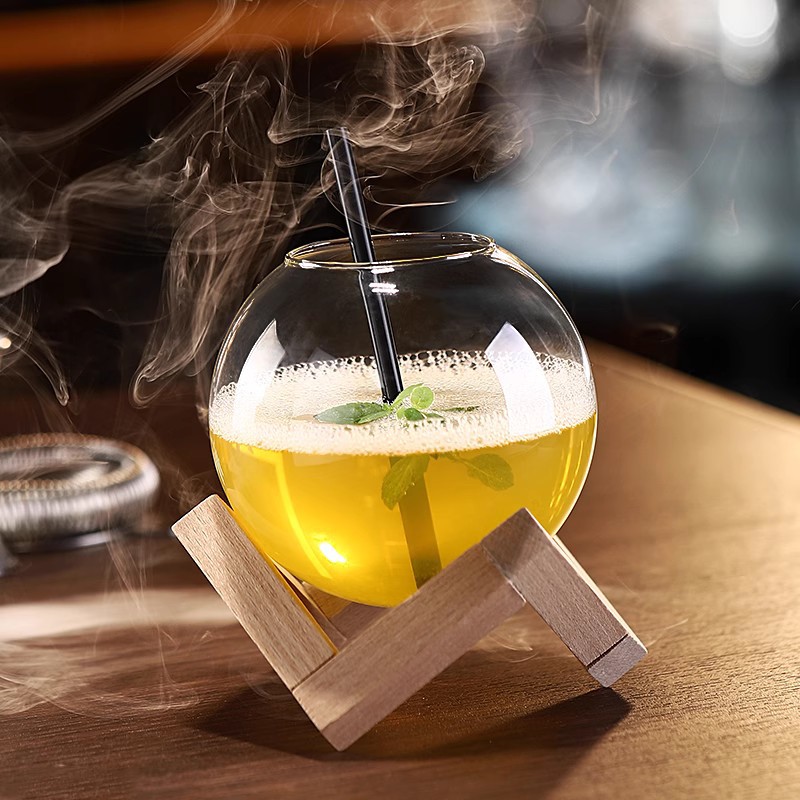 Creative spherical cup with wooden stand, glass cup, personalized beverage, drink, juice cup, cocktail cup, liquor ice cube cup