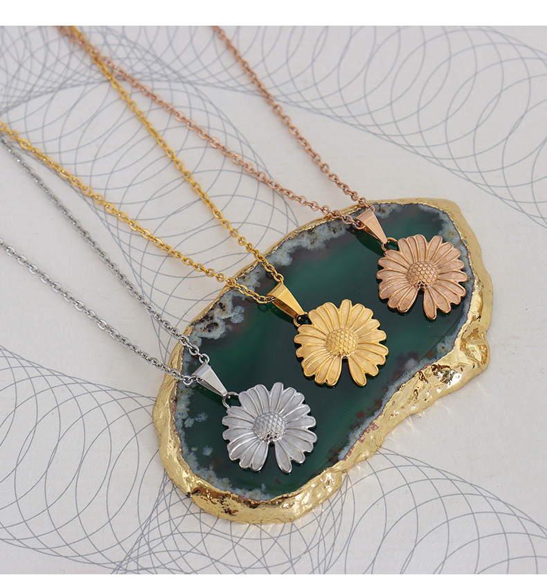 Womenu0027S Fashion Daisy Titanium Steel Necklace Plating Stainless Steel Necklaces