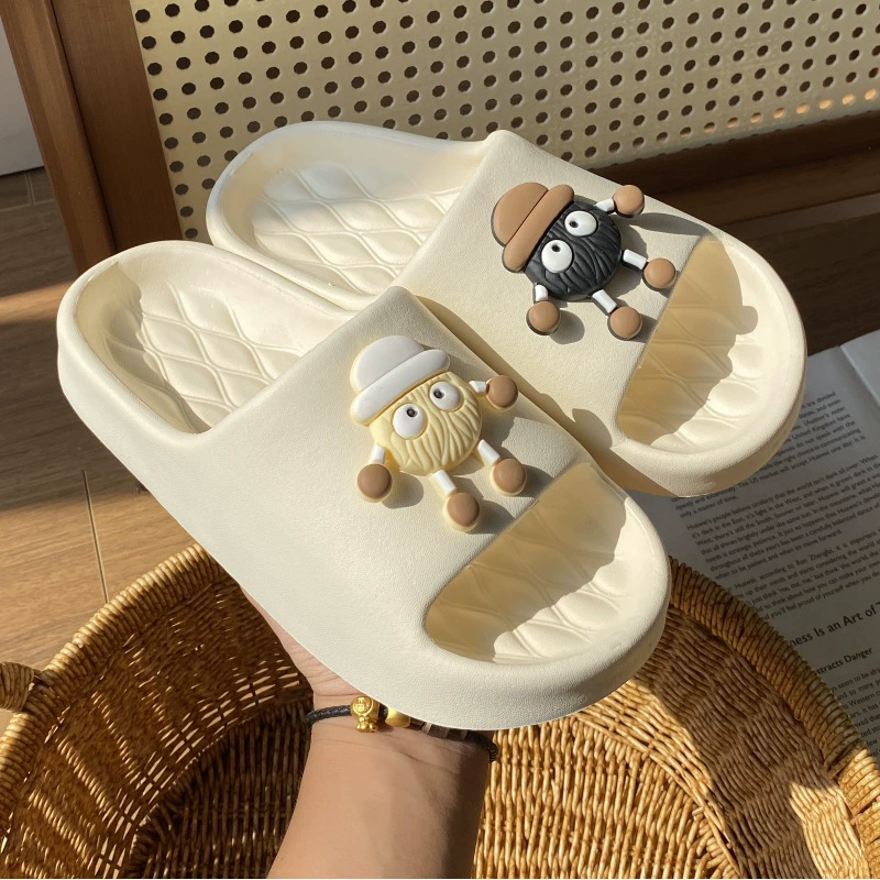 Женские тапочки из ЭВА, лето 2023, новая верхняя одежда, модные домашние сандалии с героями мультфильмов на толстой подошве, оптовая продажа