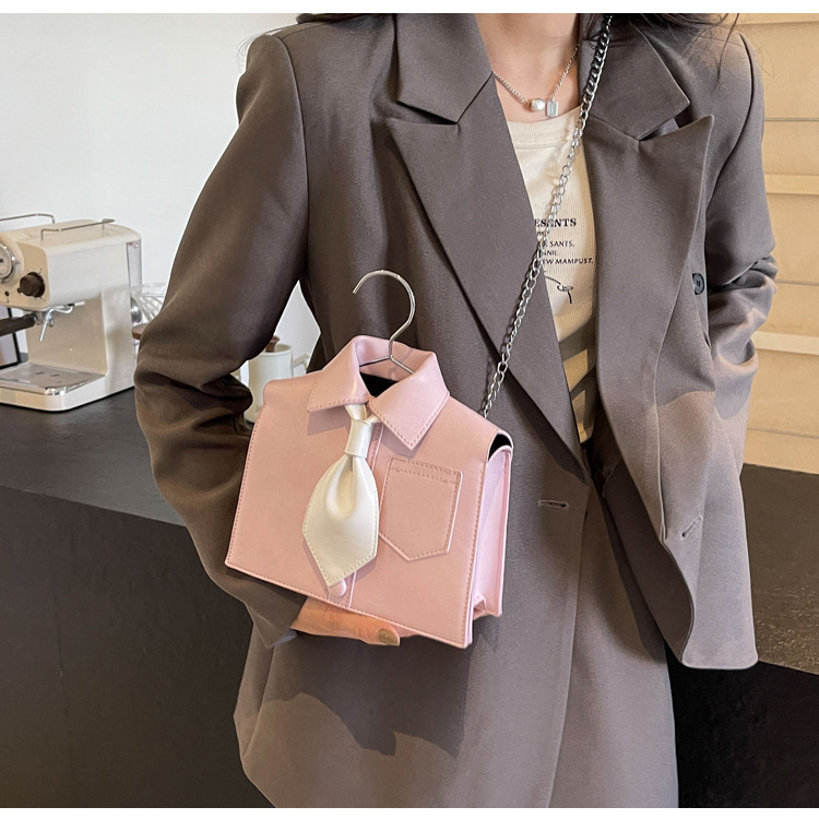 Women's Medium Pu Leather Shirt Streetwear Magnetic Buckle Crossbody Bag display picture 15