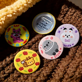 布贴;钥匙扣;徽章