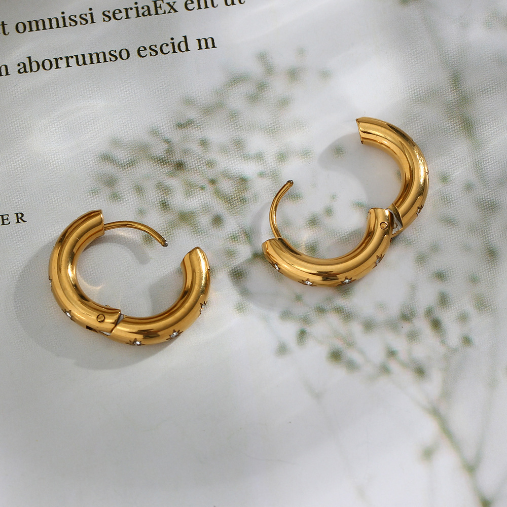 Daily Occasion 304 Stainless Steel Material PVD Coated Real Gold Plated 18K Gold Star 304 Stainless Steel Simple Style Waterproof Non Tarnish Earrings