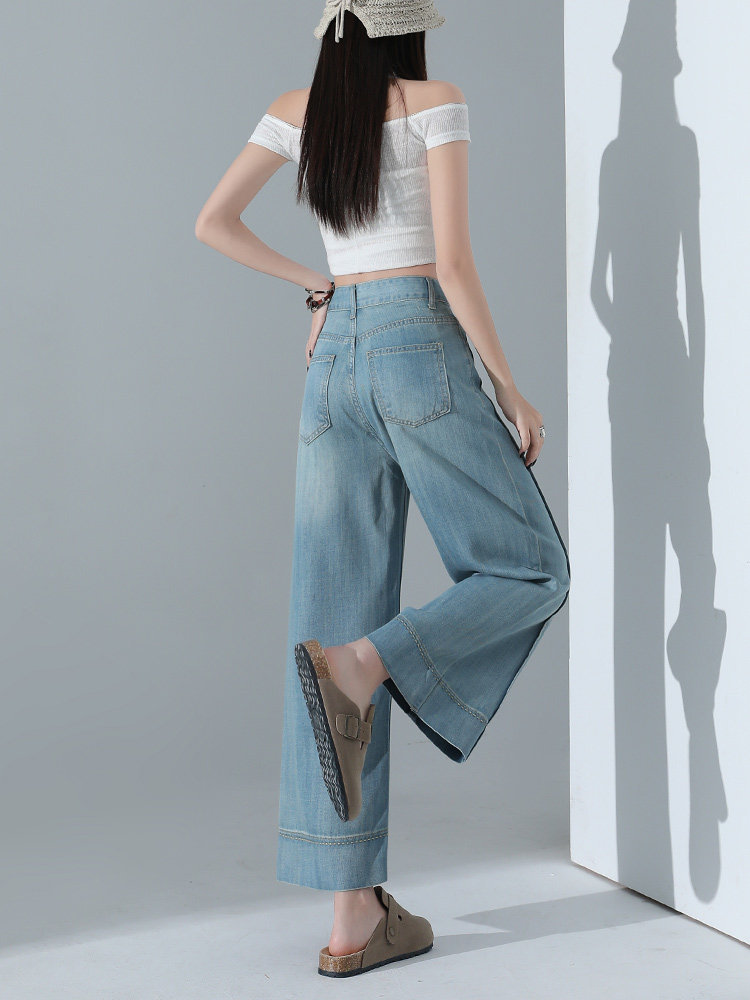 Quần jean ống rộng nữ cạp cao dáng suông vải Tencel xanh nhạt — Quần lửng màu xanh nhạt