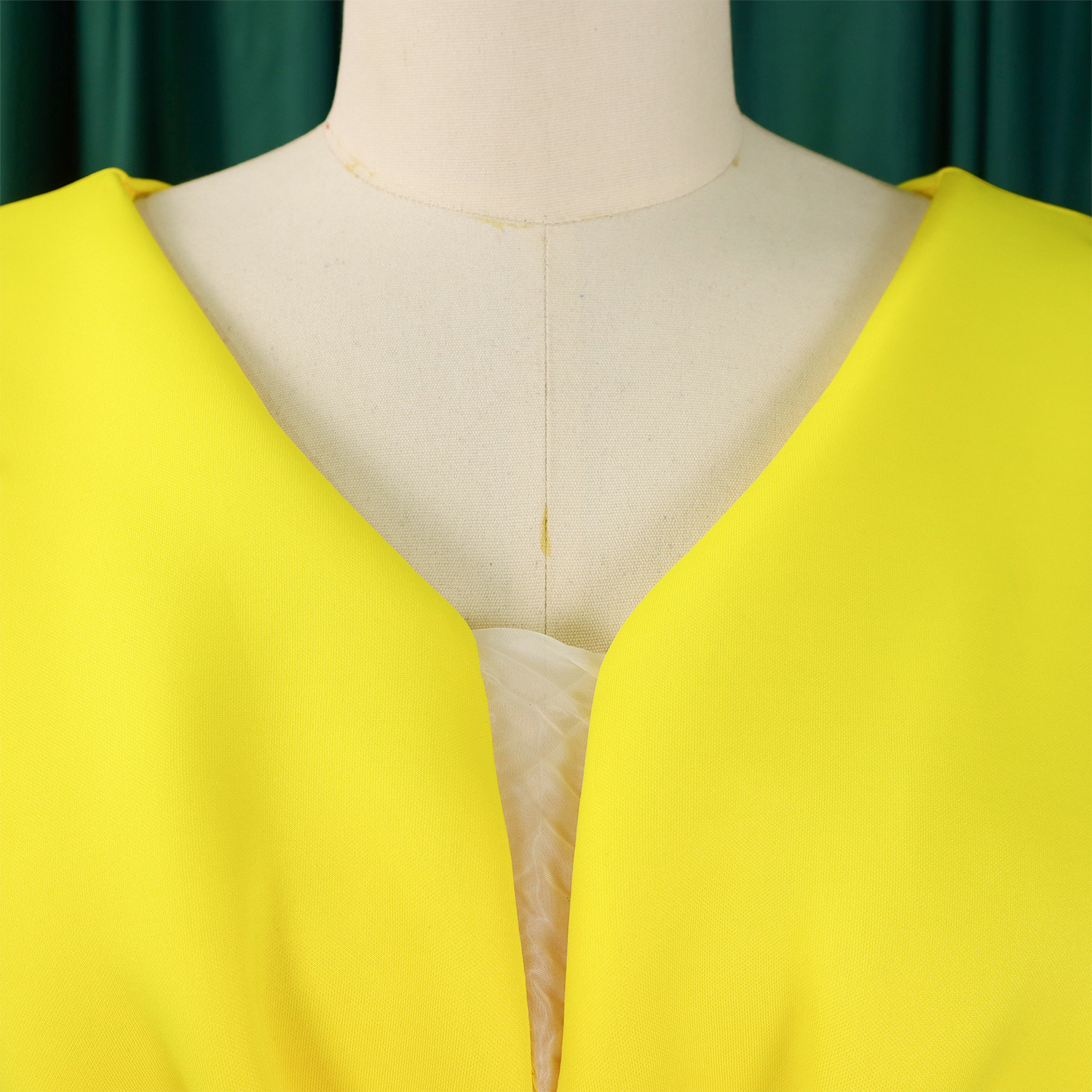 Robe de soirée sexy à col en V et à volants avec fente perlée, robe de banquet de tempérament de célébrité_voghion.com