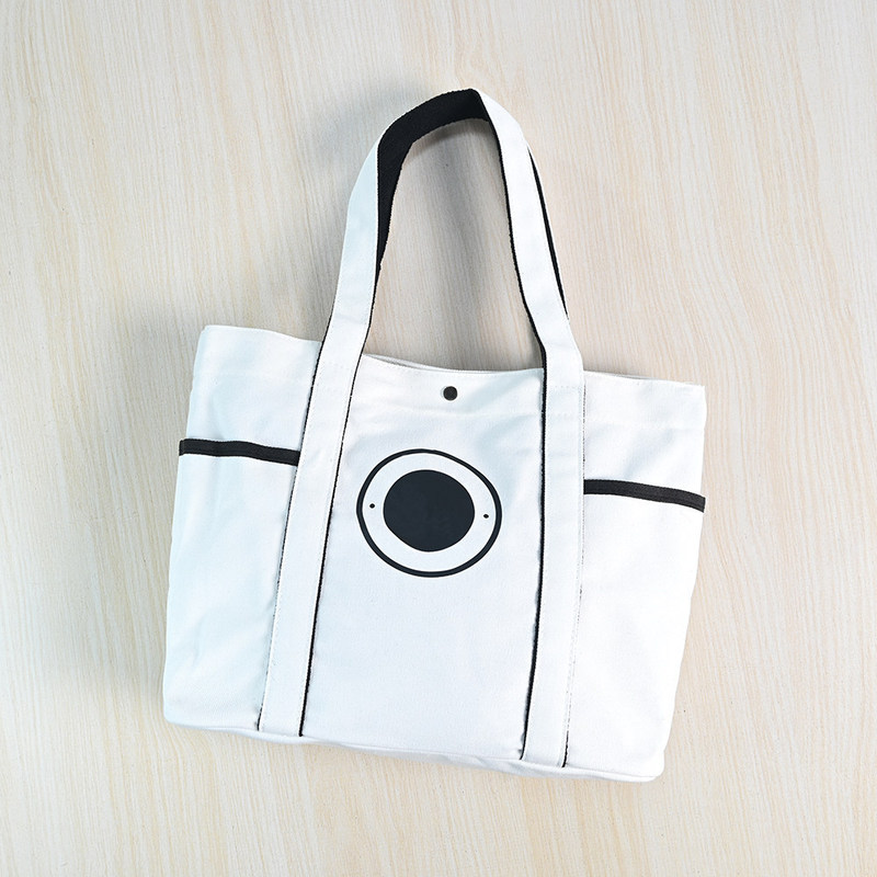 266/25 Fashionable Large-Capacity Magnetic Clasp Closed Tote Canvas Bag