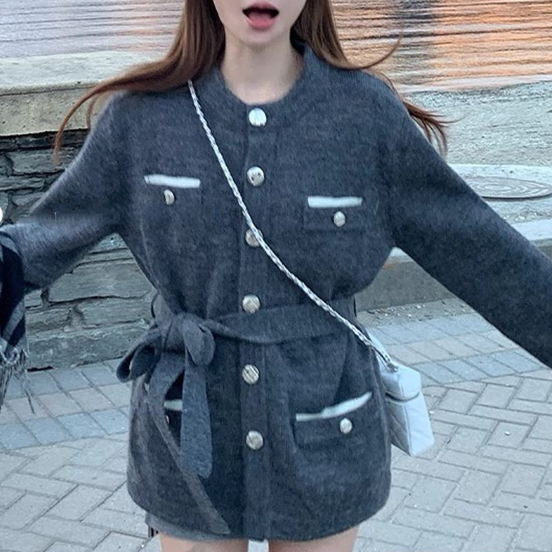 2025秋季新款经典正肩小香可收腰仿羊毛开衫外套女直筒针织衫女装|undefined