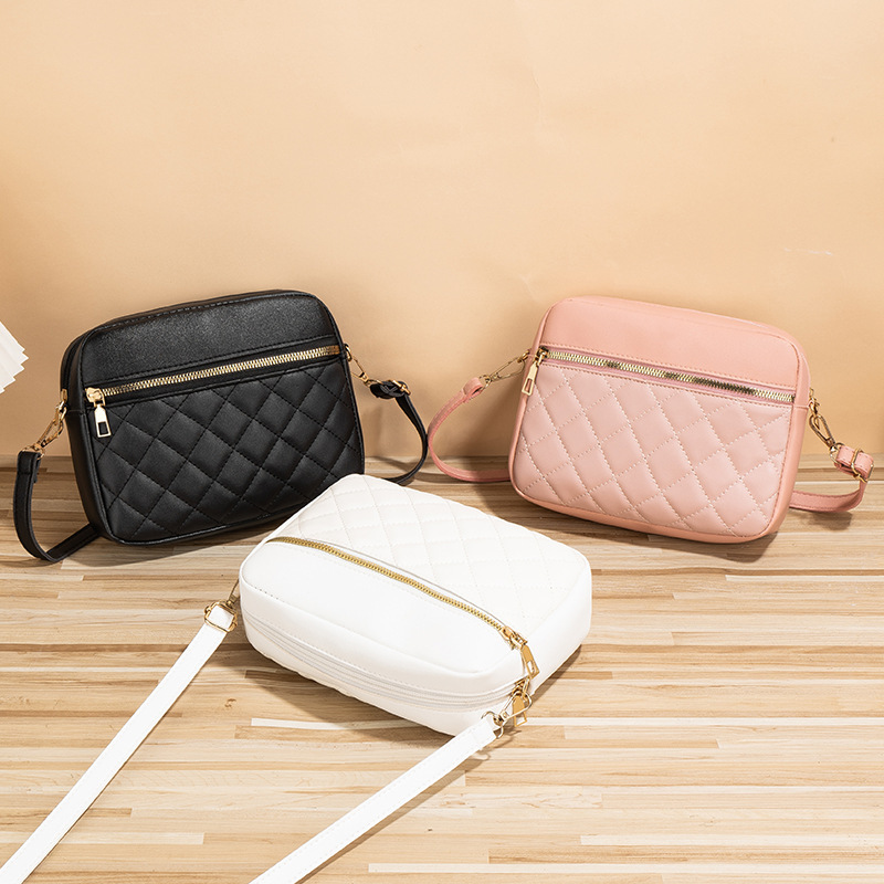 2024 moda de verano nueva bolsa de hombro casual multifacé, estilo de cabello dulce y puro puede ser al por mayor transfronterizo